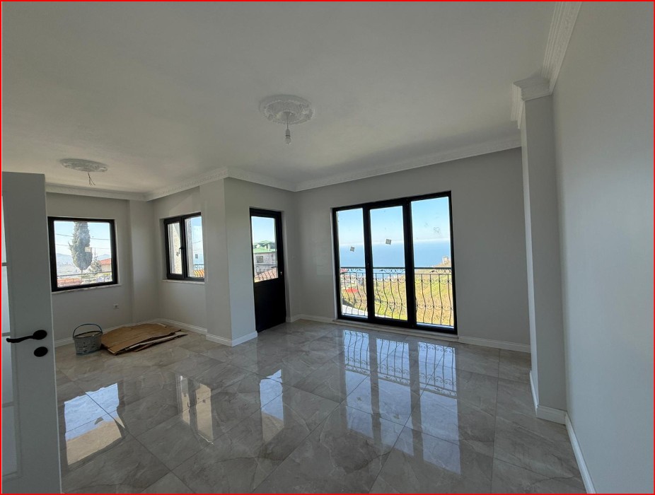 UĞURLU APARTMAN